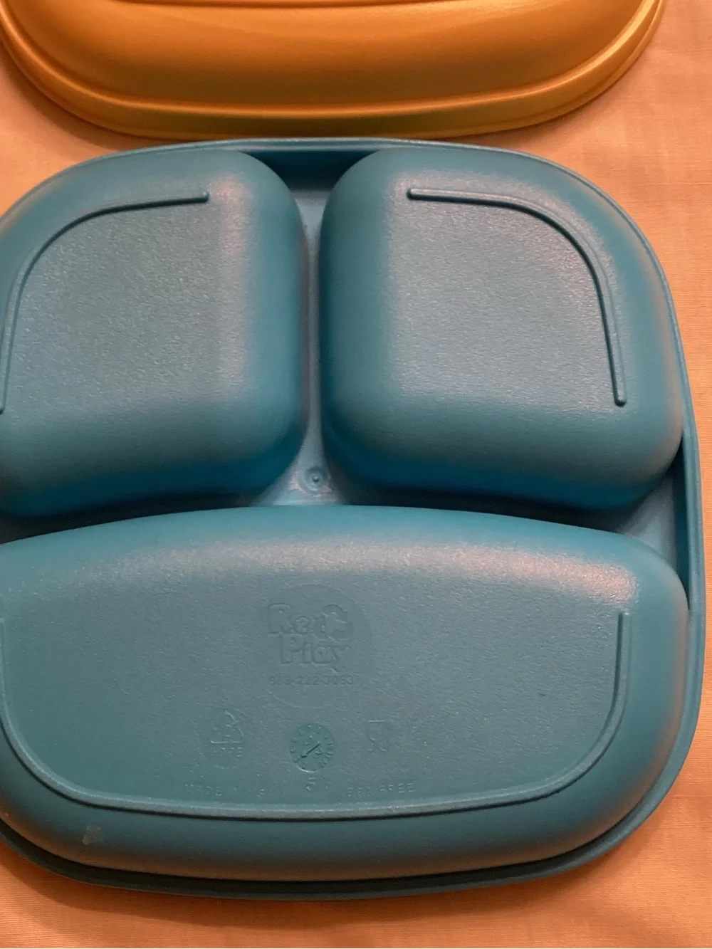 RePlay Set of 2 Yellow and Blue Child’s 3 Compartment Feeding Dishes